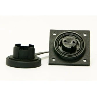 Bulgin 3 pin low profile socket and cap - Image 3