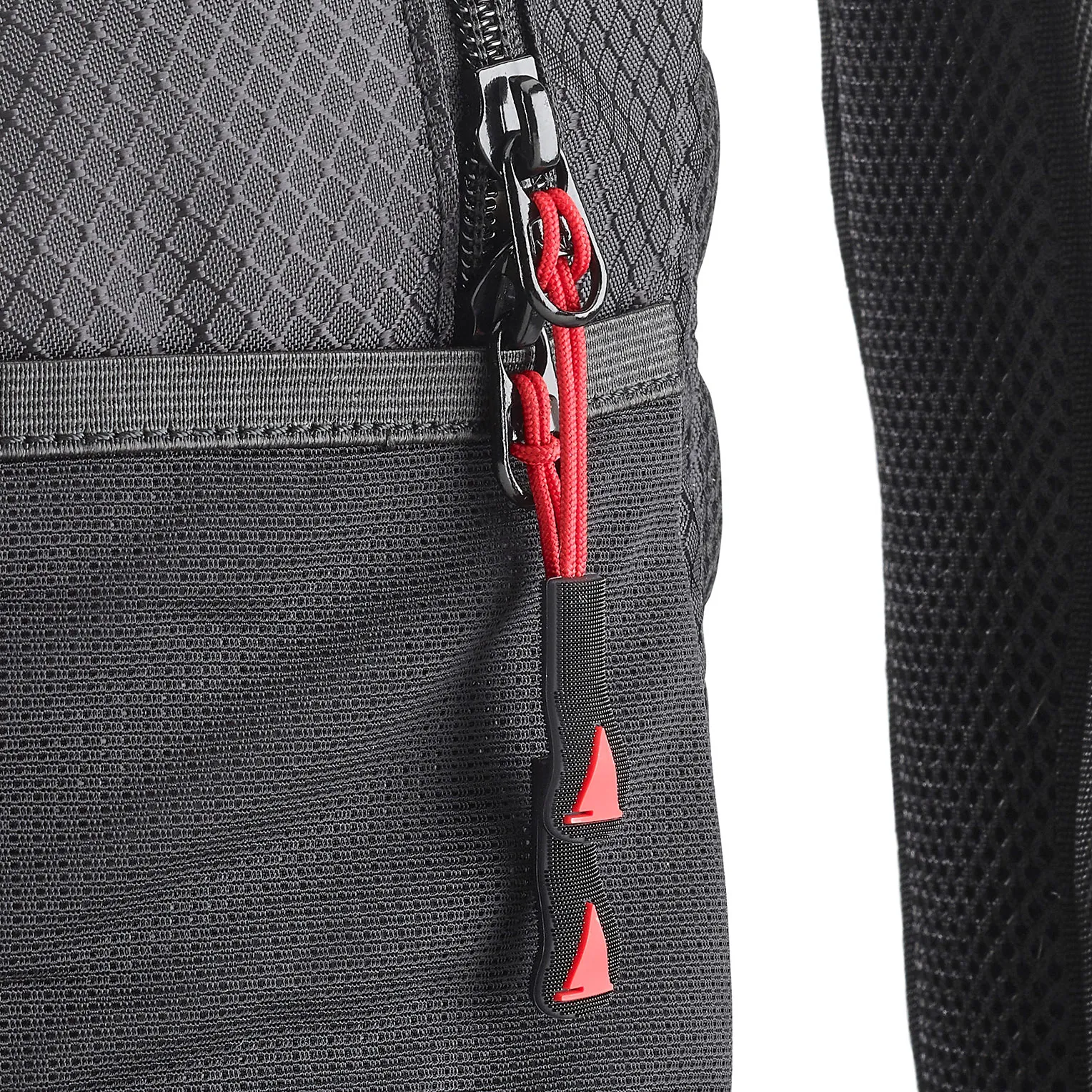 Musto Essential 25L Backpack 2022 - Image 3