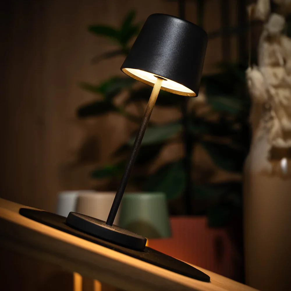 Silwy Monaco LED USB Rechargeable Lamp - Image 6