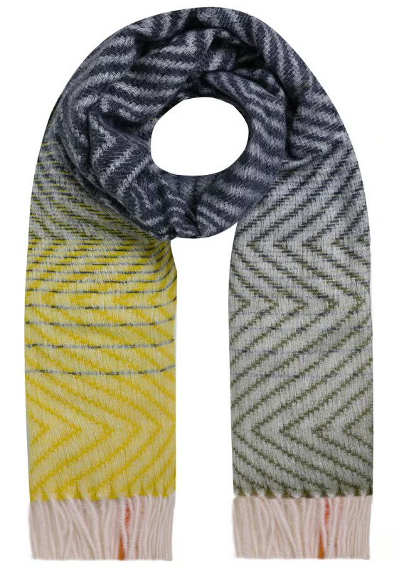 Weird Fish Jadida Ladies Scarf - Image 5