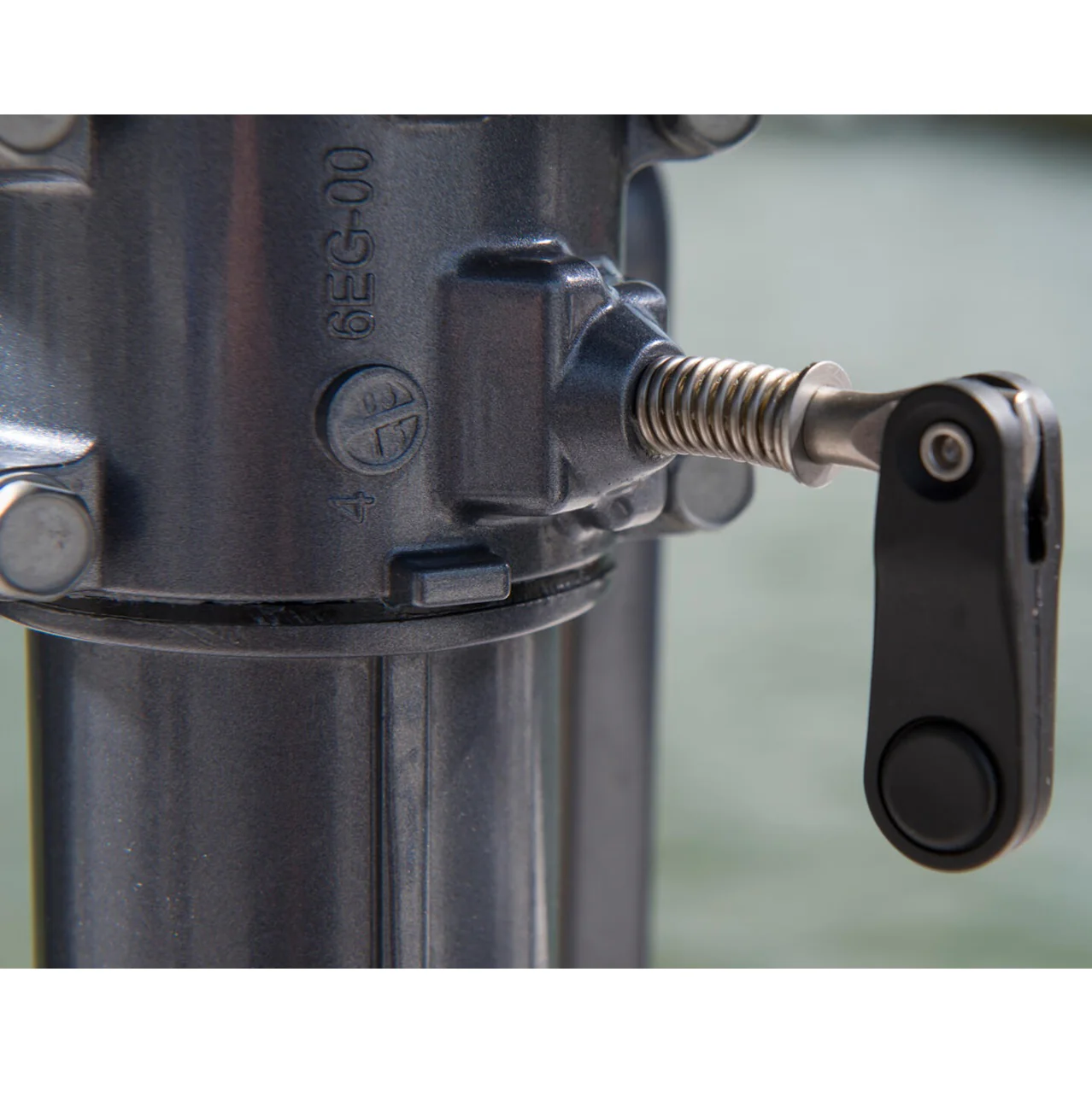 Yamaha 2.5hp Outboard Engine - Image 9