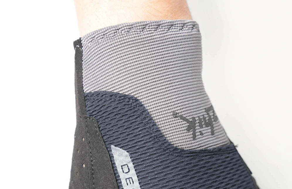 Zhik Full Finger Deck Gloves - Image 4